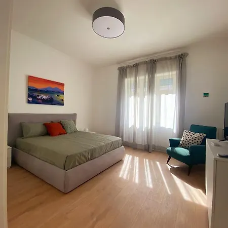 Appartement Vesuvia à Naples Extérieur photo